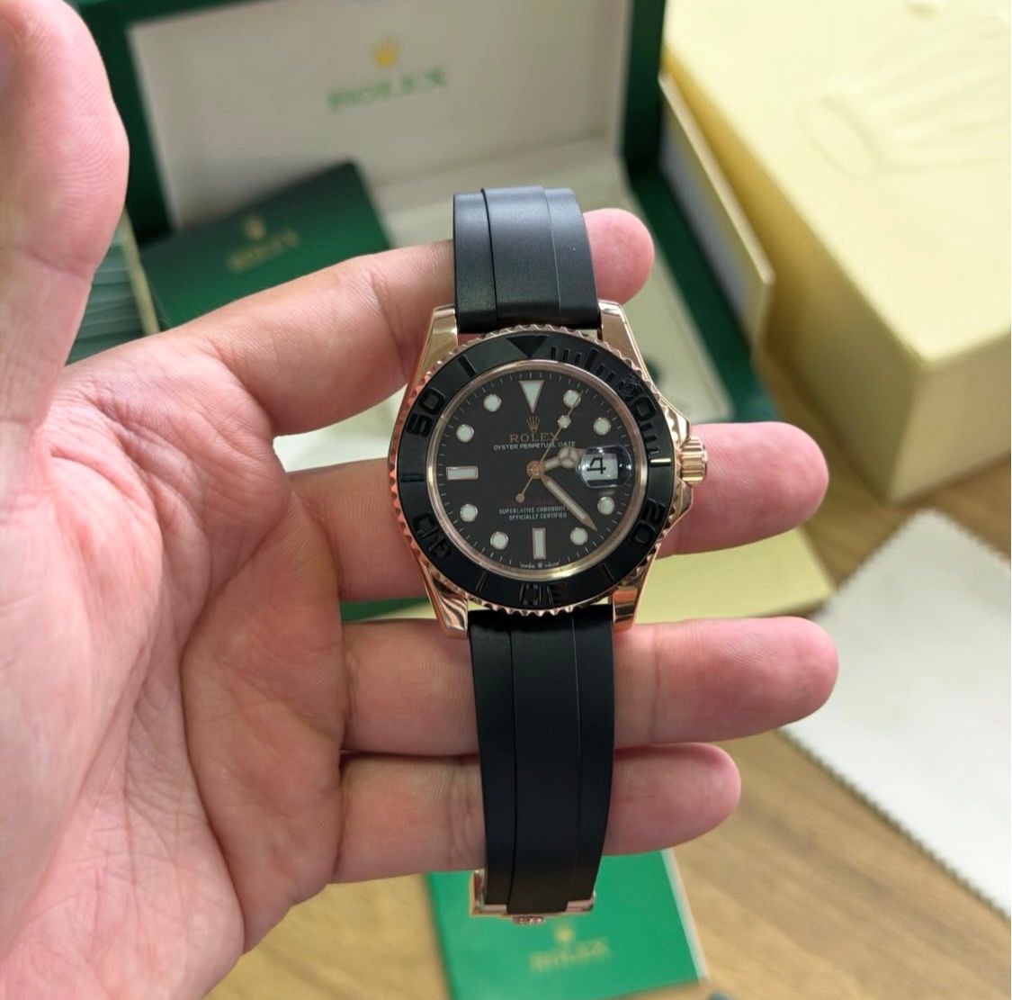 Yacht-Master 126658 “Yellow Gold Black Dial”