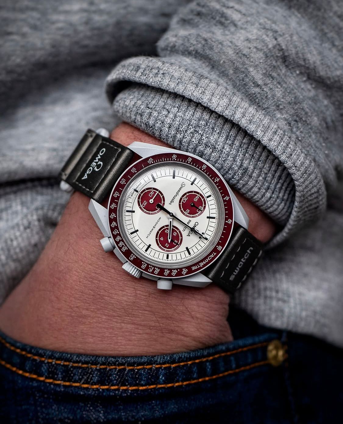 x Swatch Speedmaster MoonSwatch “Mission to Pluto"