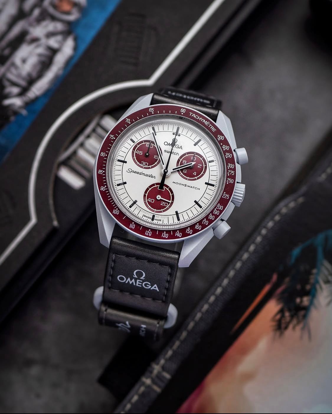 x Swatch Speedmaster MoonSwatch “Mission to Pluto"