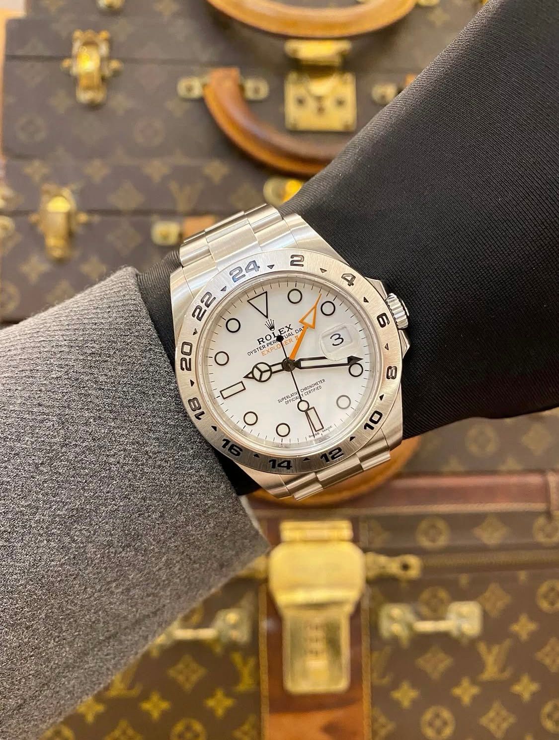 Explorer II 216570 "Polar"