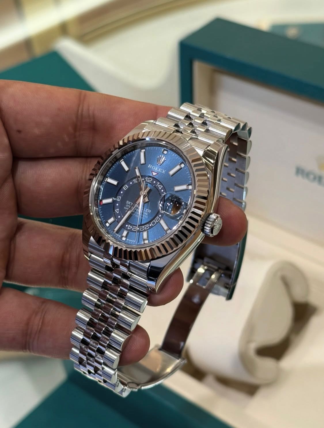Sky-Dweller “Blue Dial” 326934-0003