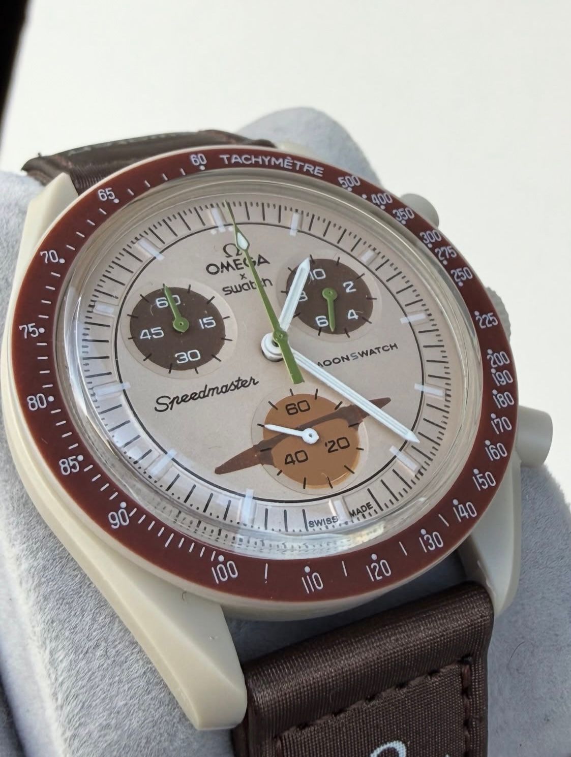 x Swatch Speedmaster MoonSwatch “Mission to Saturn"