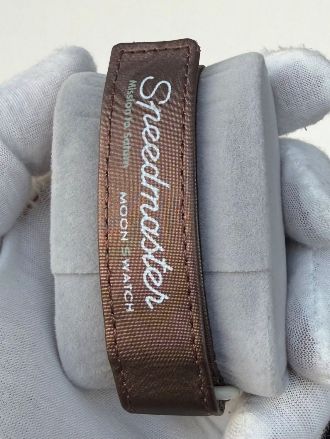 x Swatch Speedmaster MoonSwatch “Mission to Saturn"