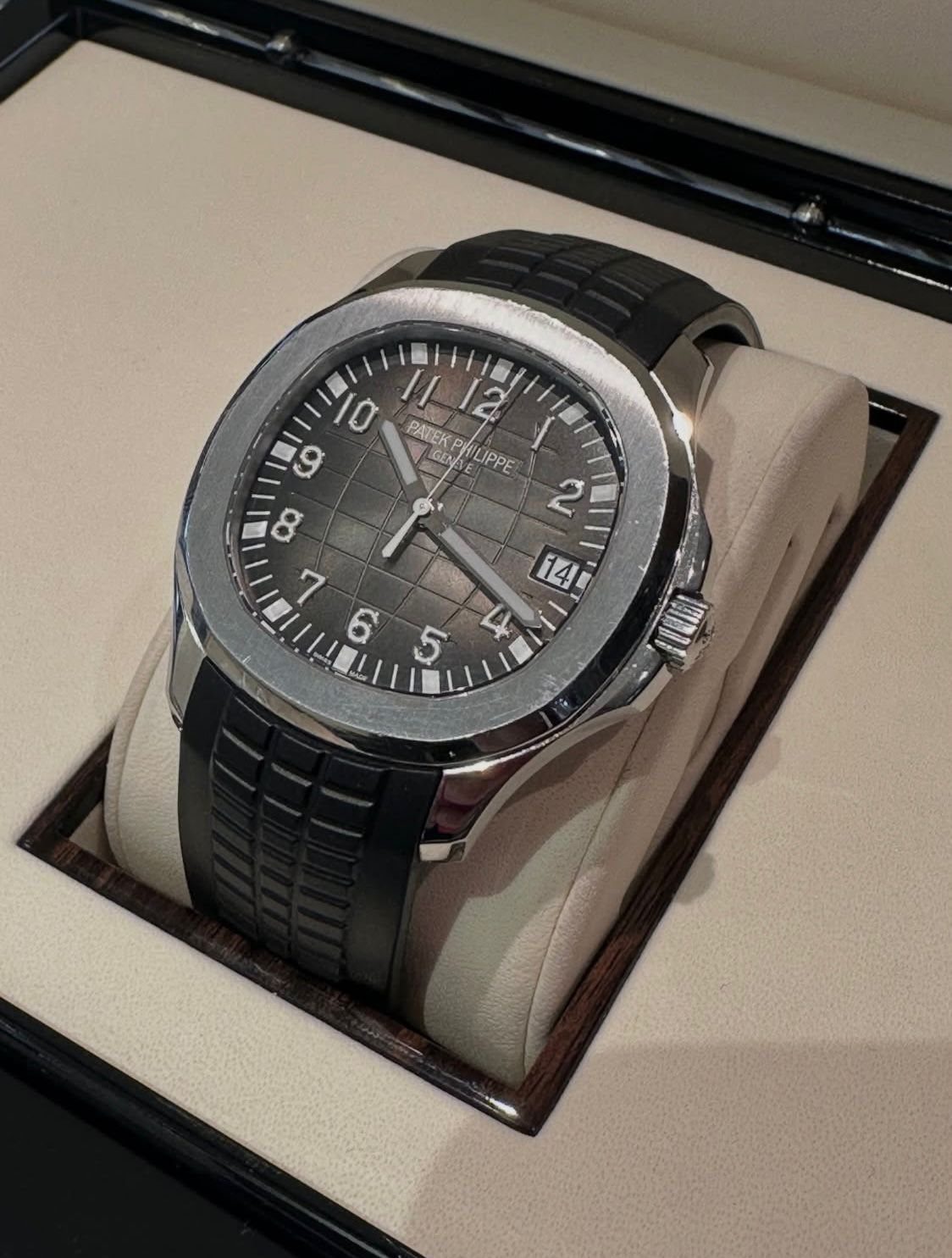 Aquanaut “Dual Time” Supreme