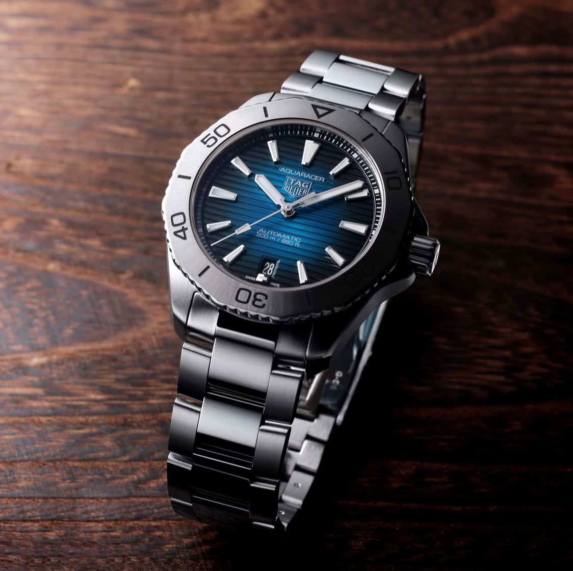 Aquaracer Professional 200 Automatic Date Blue Dial