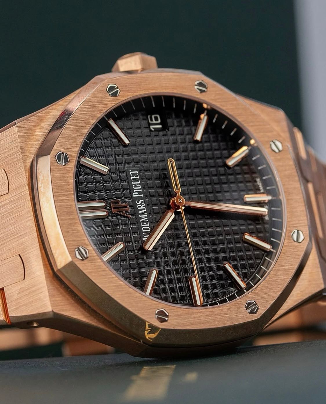 Royal Oak 15500OR.OO.1220OR.01 “Rose Gold” Exclusive