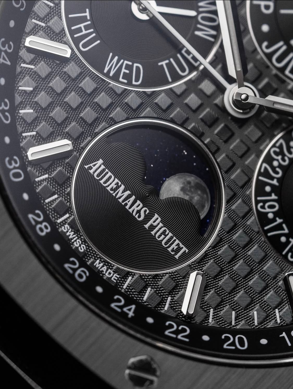 Royal Oak Perpetual Calendar 26579CE Luxury