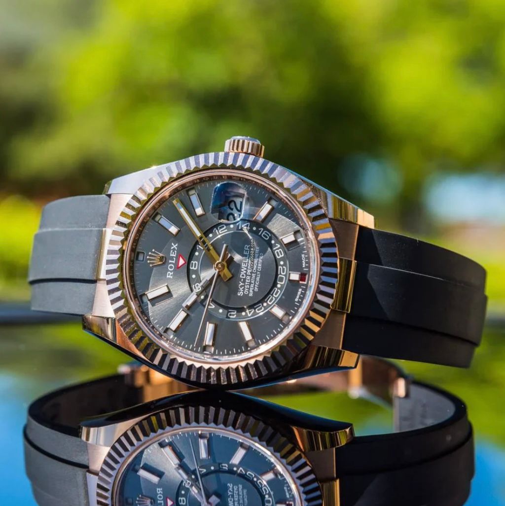 Sky-Dweller M336238-0002 “Gold”